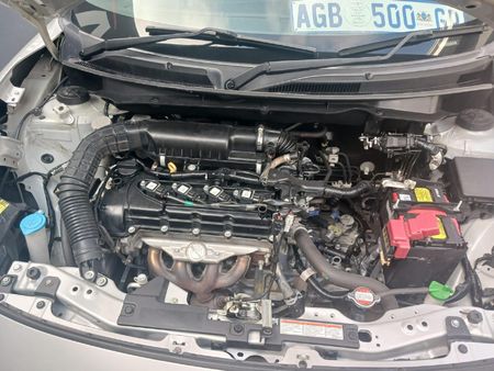 2019-Suzuki-Swift-12-GL_13