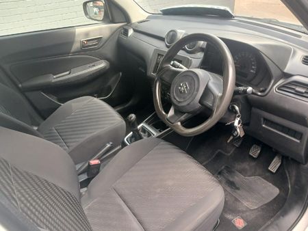 2019-Suzuki-Swift-12-GL_8
