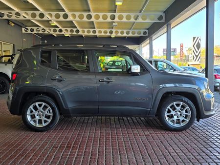 2022-Jeep-Renegade-14-TJet-Limited-Auto_9