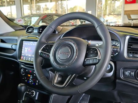 2022-Jeep-Renegade-14-TJet-Limited-Auto_14