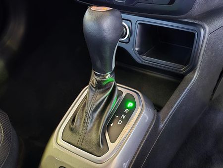 2022-Jeep-Renegade-14-TJet-Limited-Auto_16