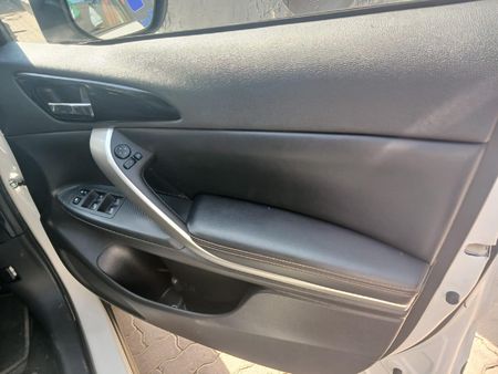 2021-Mitsubishi-Eclipse-Cross-15T-GLS-Auto_9