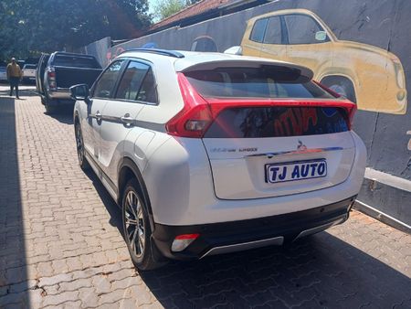 2021-Mitsubishi-Eclipse-Cross-15T-GLS-Auto_3