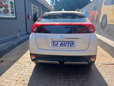 2021-Mitsubishi-Eclipse-Cross-15T-GLS-Auto_4