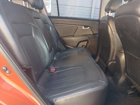 2014-Kia-Sportage-20-Auto_9
