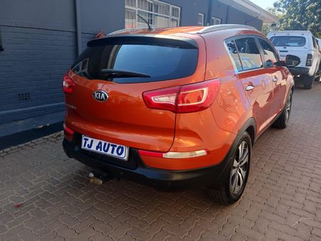 2014-Kia-Sportage-20-Auto_3