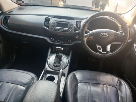 2014-Kia-Sportage-20-Auto_7