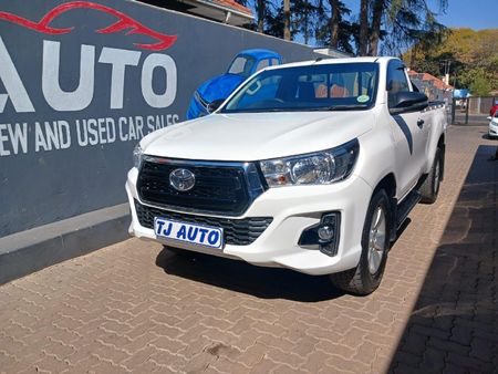 2018-Toyota-Hilux-24-GD-6-Raised-Body-SRX-Single-Cab_0