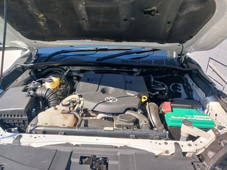 2020-Toyota-Fortuner-28-GD-6-4x4-VX-Auto_13