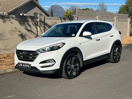 2016-Hyundai-Tucson-20-Premium-Auto_0