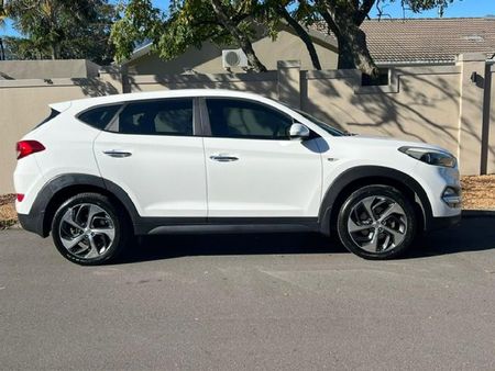 2016-Hyundai-Tucson-20-Premium-Auto_2