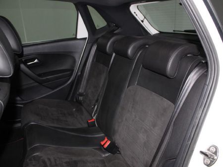 2012-Volkswagen-Polo-GTI-14-TSI-Auto_9