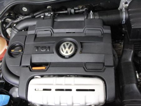 2012-Volkswagen-Polo-GTI-14-TSI-Auto_5