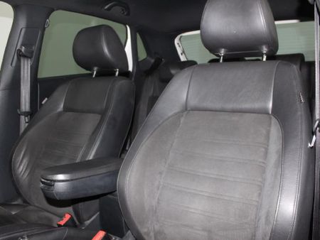 2012-Volkswagen-Polo-GTI-14-TSI-Auto_8