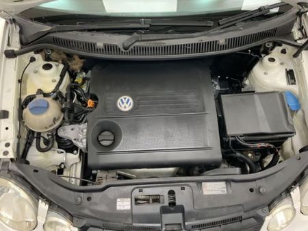 2003-Volkswagen-Polo-16-Comfortline_10