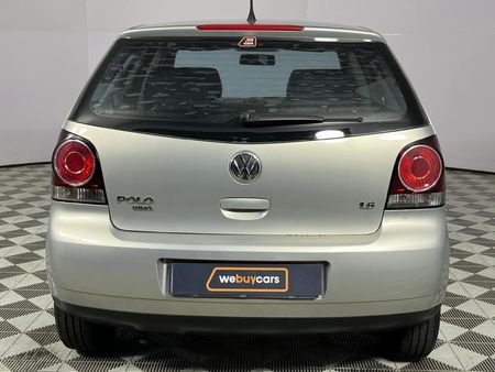 2014-Volkswagen-Polo-Vivo-16-Trendline-5-dr_15