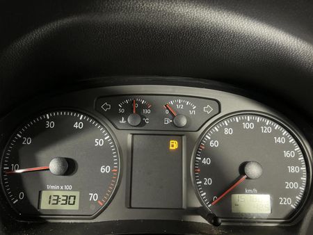 2014-Volkswagen-Polo-Vivo-16-Trendline-5-dr_2