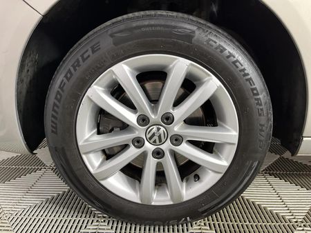 2014-Volkswagen-Polo-Vivo-16-Trendline-5-dr_4