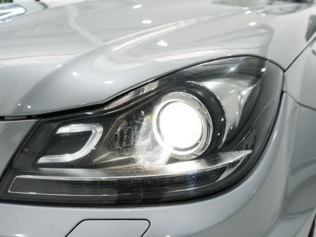 2014-Mercedes-AMG-C-Class-C63-AMG-Coupe_6