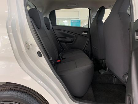 2026-Toyota-Vitz-10-XR-AMT_12