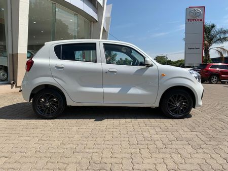 2026-Toyota-Vitz-10-XR-AMT_15