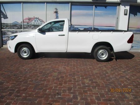 2018-Toyota-Hilux-20-VVTi-Single-Cab_4