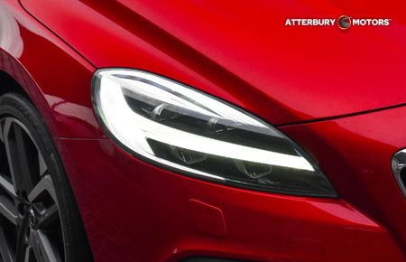 2019-Volvo-V40-CC-D3-Momentum-Auto_15
