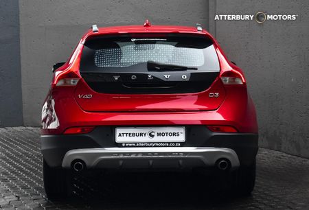 2019-Volvo-V40-CC-D3-Momentum-Auto_19