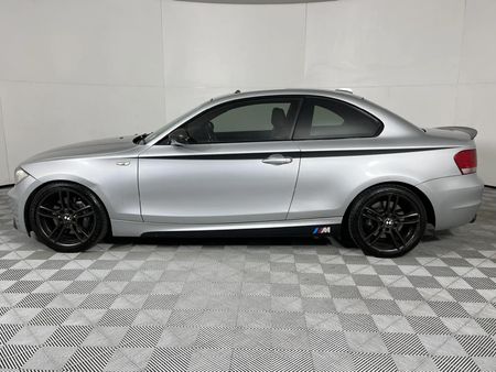 2009-BMW-1-Series-135i-Coupe-M-Sport-Auto_13