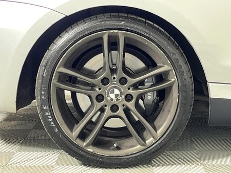 2009-BMW-1-Series-135i-Coupe-M-Sport-Auto_6