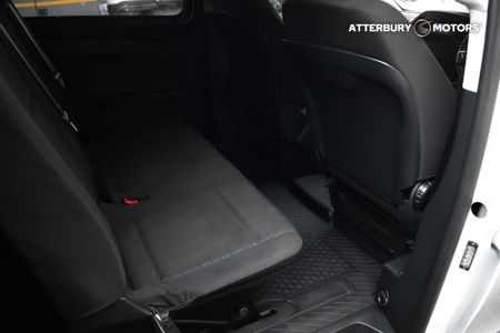 2018-Mercedes-Benz-Vito-116-22-CDI-Tourer-Pro_12