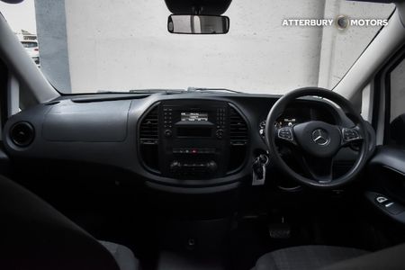 2018-Mercedes-Benz-Vito-116-22-CDI-Tourer-Pro_6