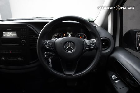 2018-Mercedes-Benz-Vito-116-22-CDI-Tourer-Pro_8