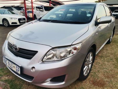 2010-Toyota-Corolla-16-Professional_0