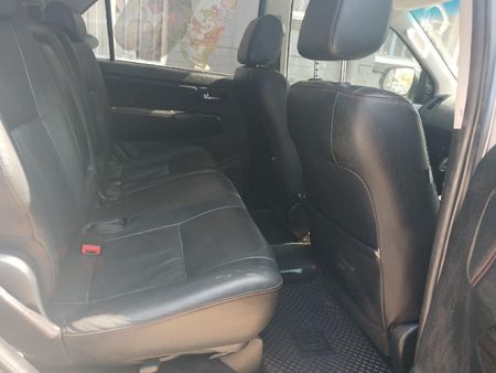 2015-Toyota-Fortuner-30-D-4D-Raised-Body-Auto_9