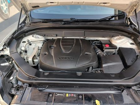 2018-Volvo-XC60-D5-Momentum-Auto-AWD_14