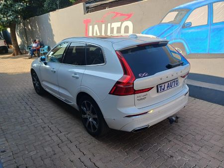 2018-Volvo-XC60-D5-Momentum-Auto-AWD_3