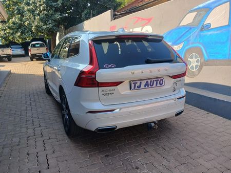 2018-Volvo-XC60-D5-Momentum-Auto-AWD_5