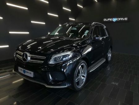 2017-Mercedes-Benz-GLE-350d-4Matic_0