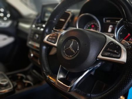 2017-Mercedes-Benz-GLE-350d-4Matic_27