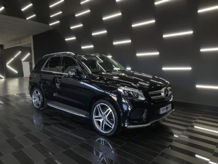 2017-Mercedes-Benz-GLE-350d-4Matic_3