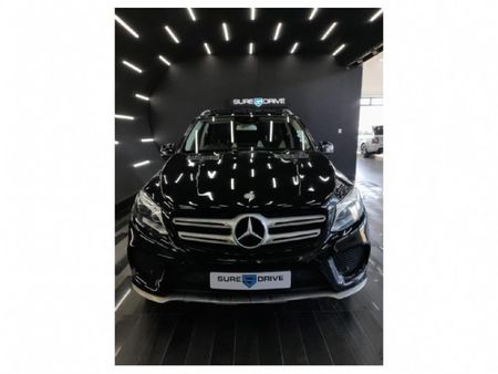 2017-Mercedes-Benz-GLE-350d-4Matic_7