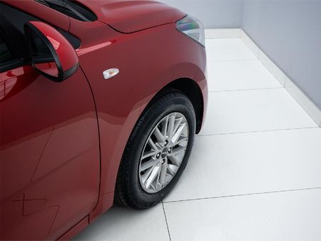2022-Kia-Rio-12-LS-5-dr_6