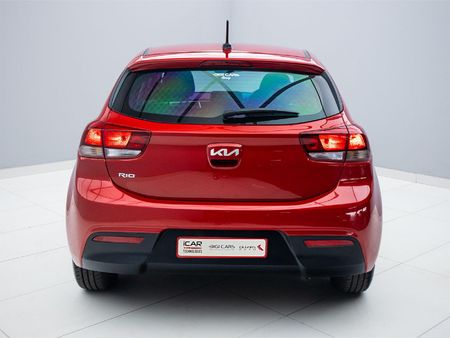 2022-Kia-Rio-12-LS-5-dr_8