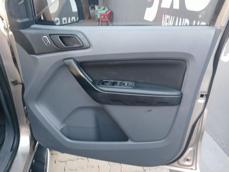 2016-Ford-Ranger-22-TDCi-XL-Double-Cab_13