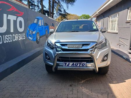 2015-Isuzu-KB-300-D-Teq-LX-4x4-Double-Cab_2
