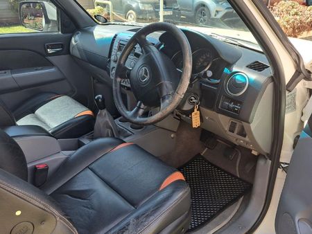 2009-Mazda-BT-50-30-CRDi-Drifter-SLE-Double-Cab_2