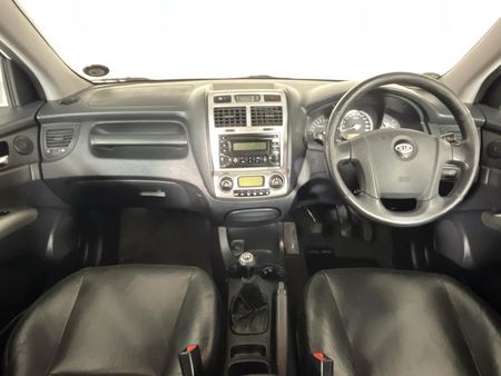 2009-Kia-Sportage-20_1