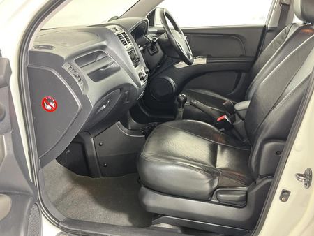 2009-Kia-Sportage-20_8