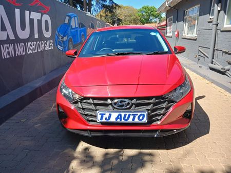 2024-Hyundai-i20-12-Motion_1